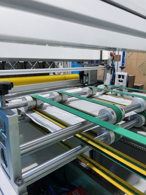 Ultrasonic Primary Trapezoidal Pocket Filter Machine Various Sizes Of Primary Trapezoidal Bags
