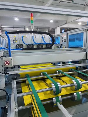 Ultrasonic Flat Trapezoidal Bagging Machine High Capacity To Produce Rectangular Or Trapezoi