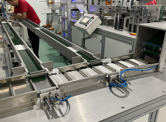 Face Mask Maker Machine 120Pcs/Min Fully Automated   One Operator For One To Three Masks
