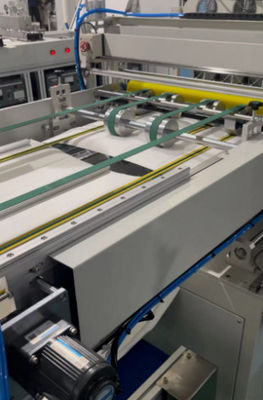 Servo Motor Ultrasonic Plane Folding Trapezoidal Air Filter Bag Mechanical Equipment.