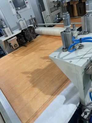 12KW Automatic Setting Ultrasonic Intermediate Effect Air Filtration Bag Making Machine.