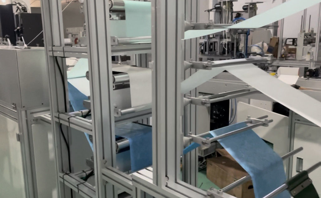 Full-Automatic Strap Type One-Drag One-Mask Machine 120 Pcs/Min.