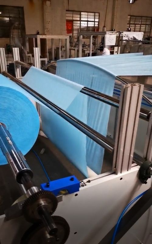 9.5KW Non Woven Bed Sheet Machine Automatic Loading Magnetic Powder Tension Automatic Control System