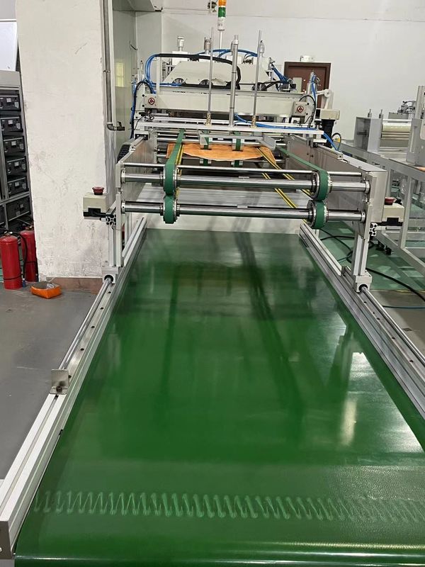 0.6Mpa PLC Program Control Ultrasonic Intermediate Effect Air Filtration Bag Making Machine