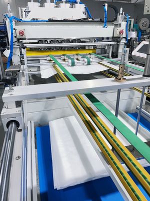 220V Ultrasone luchtfilter zak maken machine automatisch snijden Middel efficiëntie